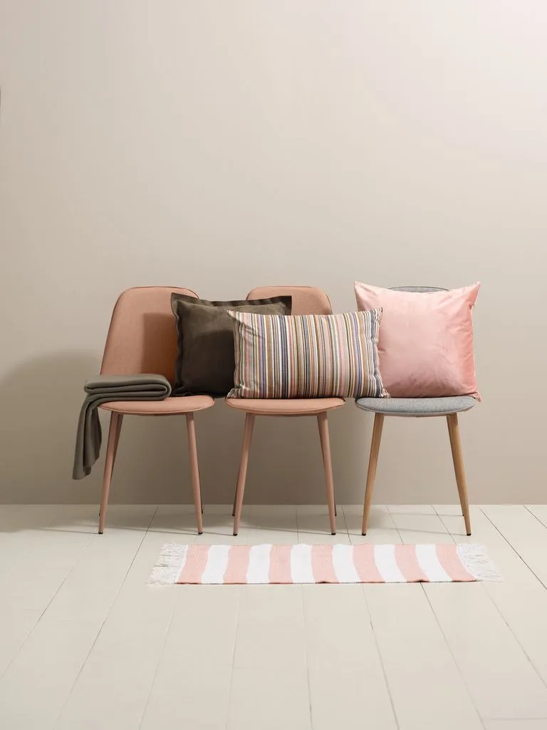 Vỏ gối trang trí | ERTEVIKKE | polyester | hồng | R50xD50cm