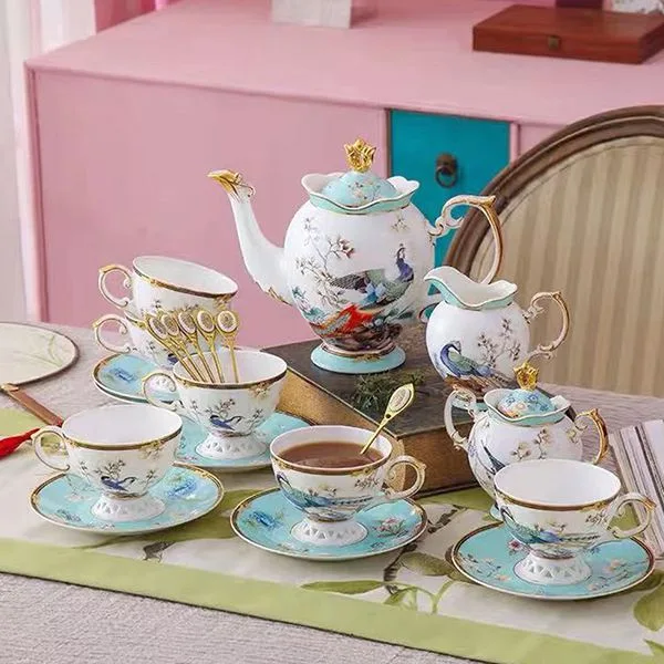 Ấm trà sứ
