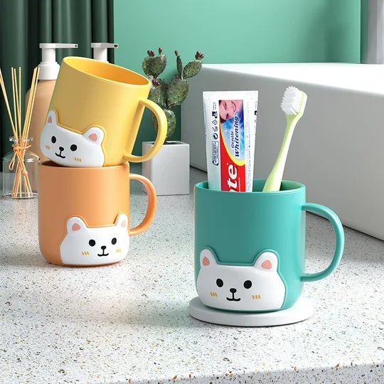 Cốc đựng bàn chải đánh răng hoạt hình