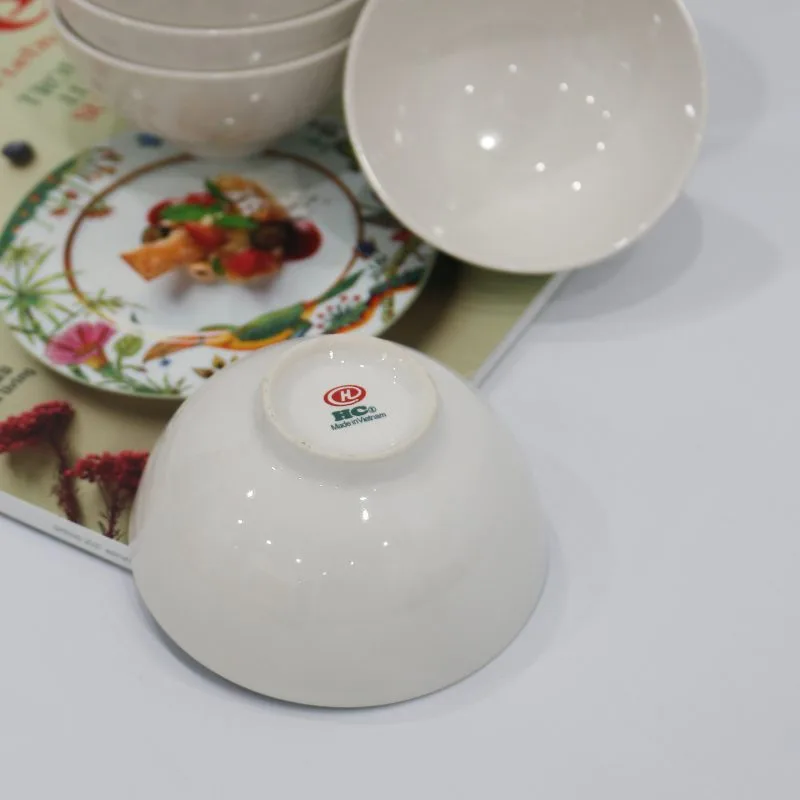 Bát cơm sứ trắng giá phải chăng - HC011
