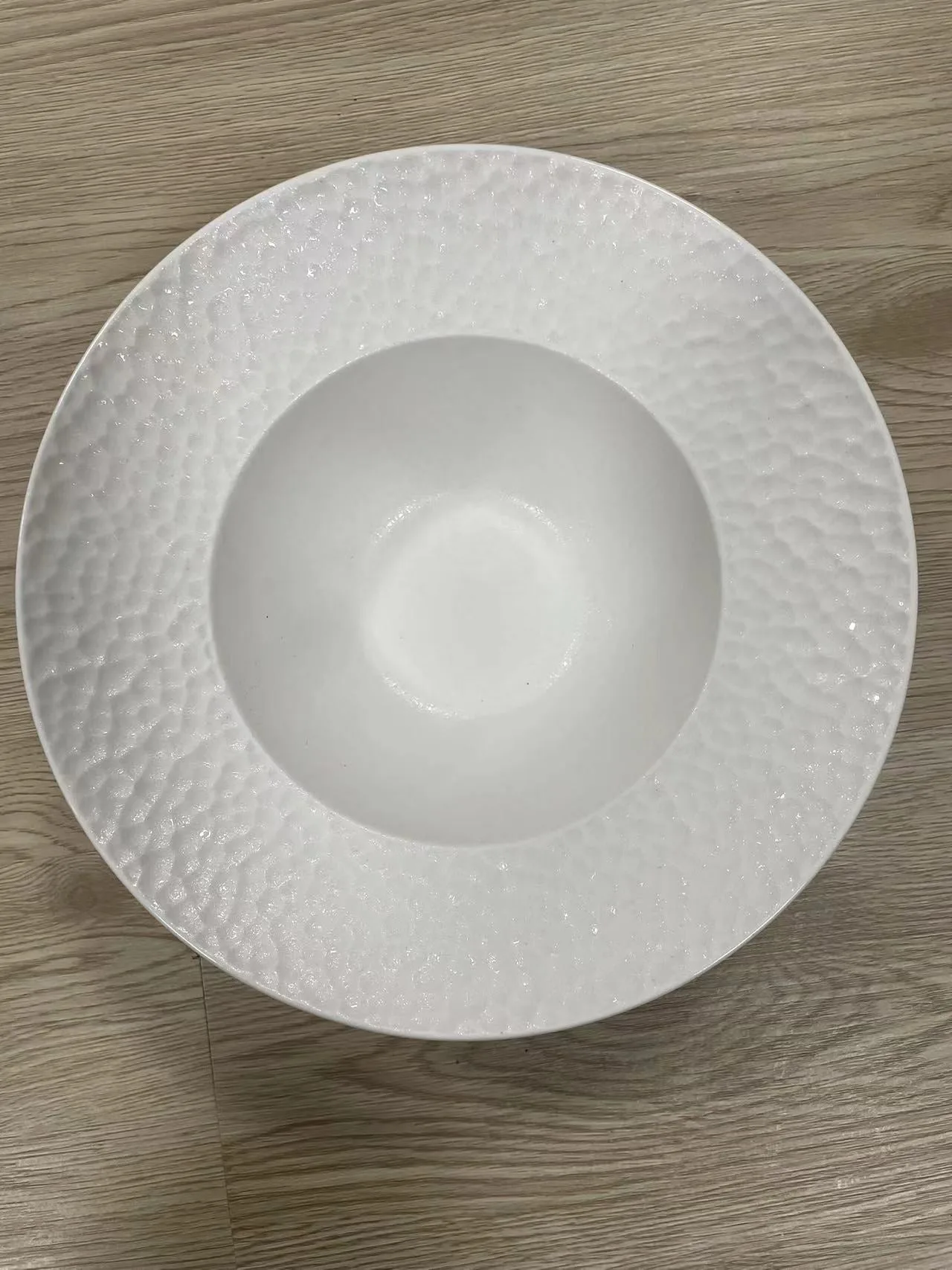(THẬT) Đĩa mì Ý, tô soup sâu lòng vân dập men nhám bóng sang trọng, dĩ – CỬA HÀNG NỘI THẤT LYMDECOR