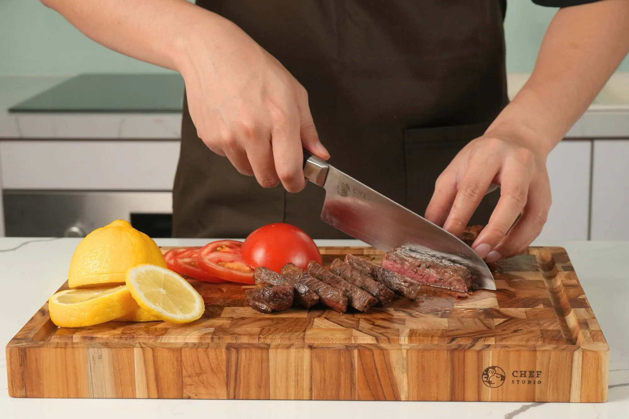 Thớt gỗ Teak Chef Studio – Sự lựa chọn hoàn hảo cho căn bếp hiện đại