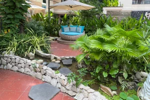Trang Trí Sân Vườn: 10 Ý Tưởng Biến Không Gian Xanh Thành Chốn Nghỉ Dưỡng Tại Gia