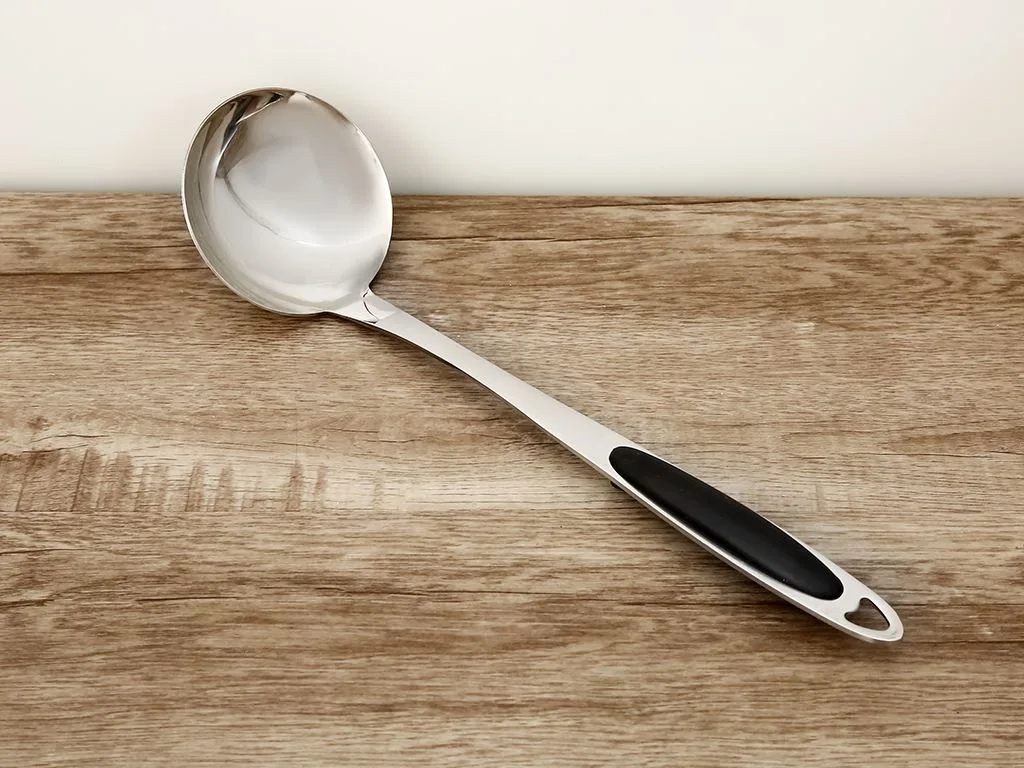 Vá múc canh 9 cán ốp 33x9 cm giá tốt tại Bách hoá XANH