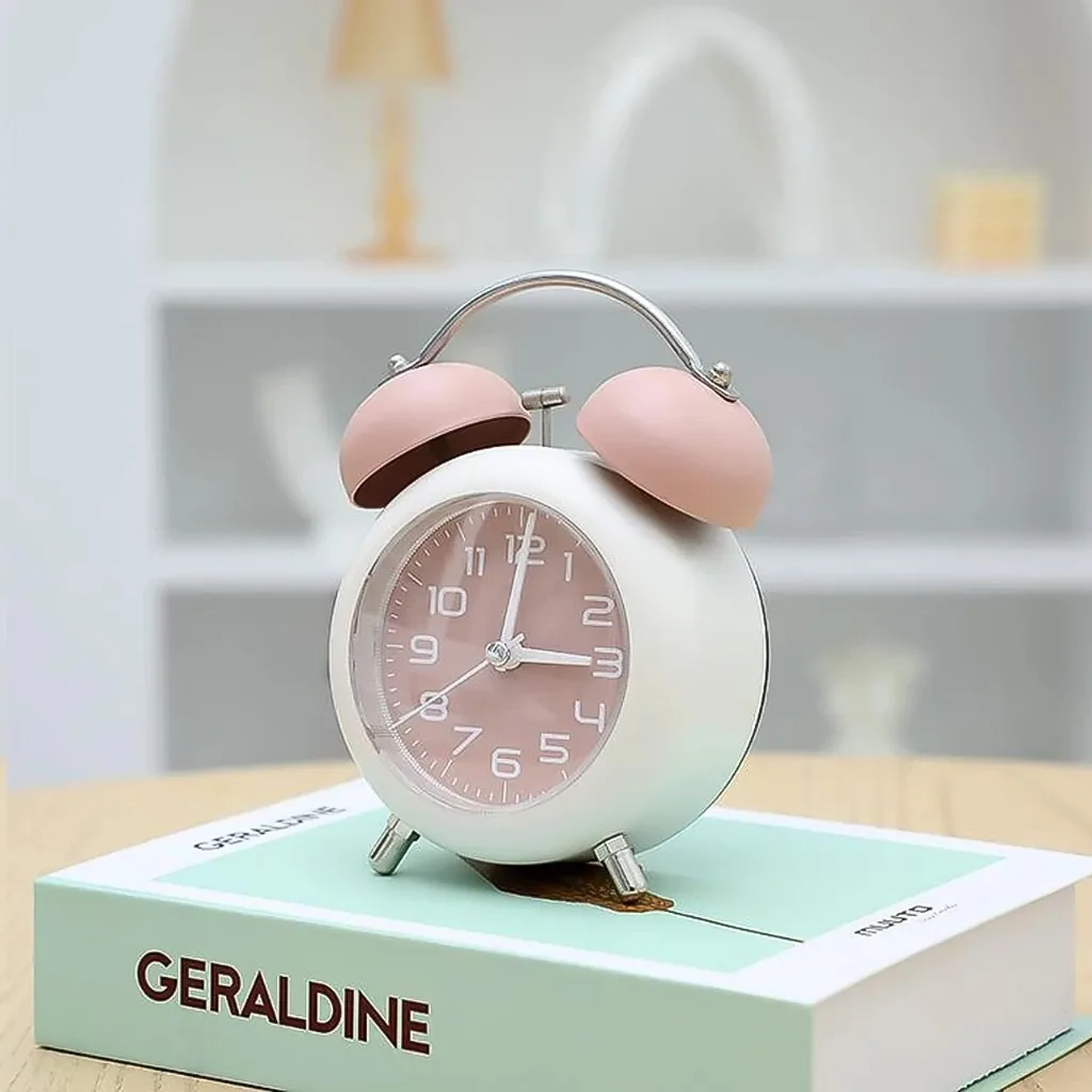 Đồng Hồ Báo Thức Để Bàn Hai Chuông Gõ Cổ Điển | Kim Trôi Êm, Báo Thức To,  Có LED – 2 Size Lớn Nhỏ | Shopee Việt Nam